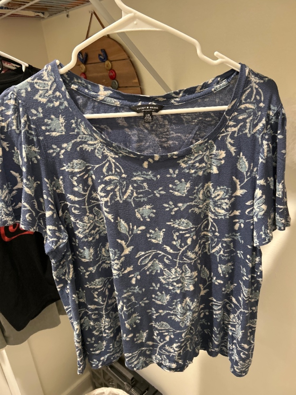 Lucky Brand tshirt